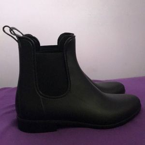 Chelsea Ankle Rainboots